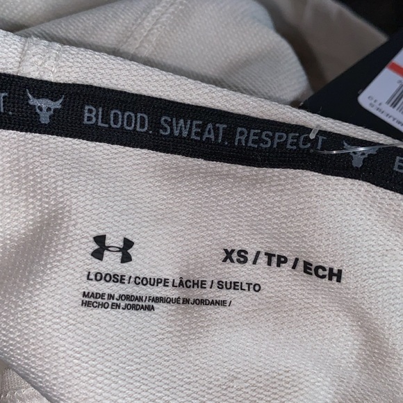 💥Under Armour UA Project Rock Hooded Cropped Sweatshirt💥 NWT - Picture 7 of 13